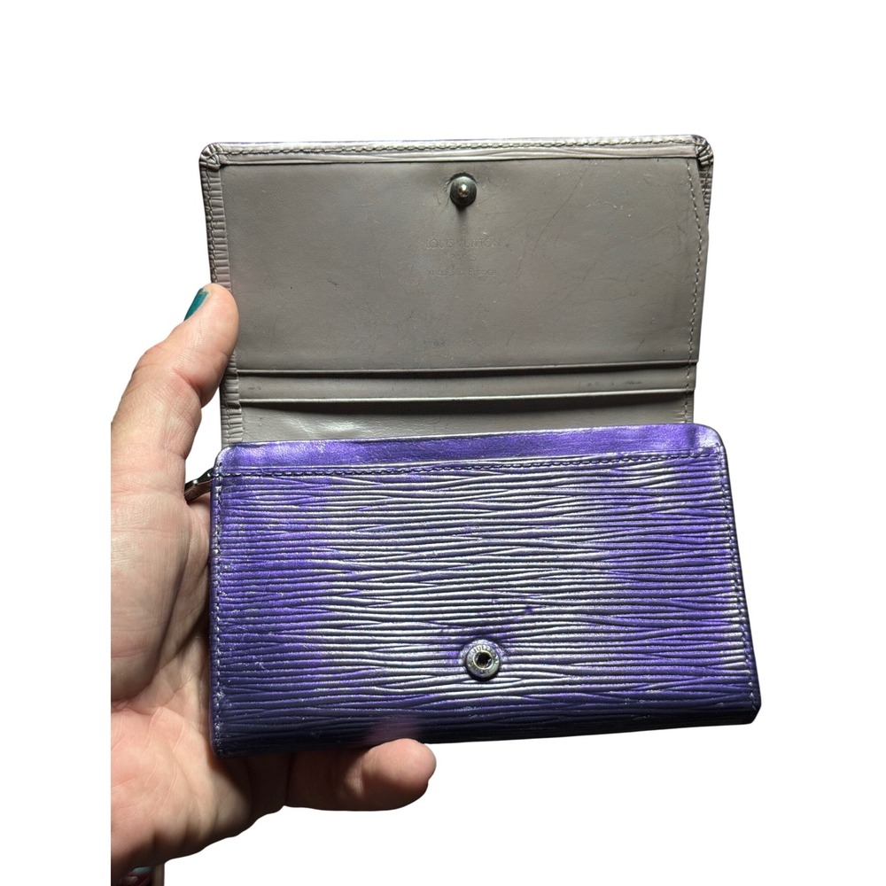 Louis Vuitton Epi Leather French Wallet Metallic Purple Vintage LV Logo Purse - Picture 7 of 13